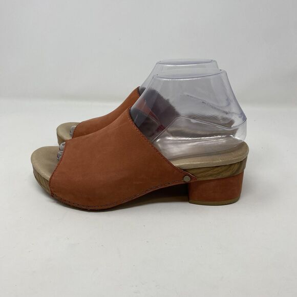 Dansko Shoes Womens Size 38 Brown Leather Mule Clog Sandals Slip On - Picture 2 of 14